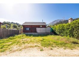 Preciosa parcela ideal para poner una caravana o casa movil, para pasar fines de semana o vacaciones. Situada en un ento photo 0