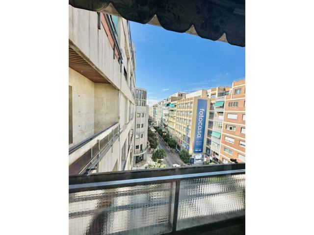 DISPONIBILIDAD INMEDIATA FANTASTICO PISO SIN MUEBLES EN CALLE RECOGIDAS PLENO CENTRO DE GRANADA, es una quinta planta co photo 0