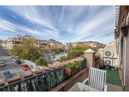 Descubre este encantador piso ubicado en el prestigioso Edificio Diamante de Atarfe. Con una superficie construida de 60 photo 0