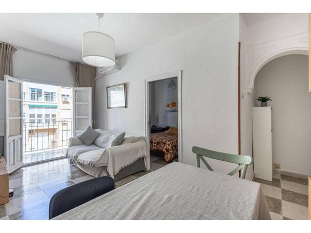 Imagina despertar cada mañana con la luz natural llenando tu hogar y tener el Parque Federico García Lorca a solo unos p photo 0