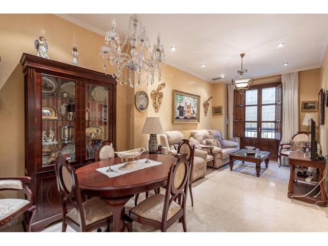 Se vende espectacular vivienda en una de las zonas más demandadas y exclusivas de Granada: la calle Ancha de la Virgen, photo 0