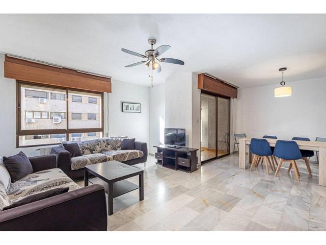 Descubre este espectacular piso ubicado en una de las zonas más demandadas de Granada, entre Arabial y Camino de Ronda. photo 0