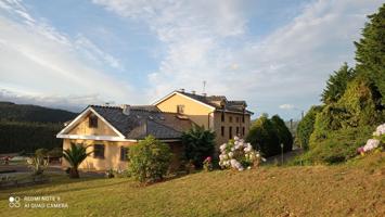 VIVIR Y TRABAJAR EN EL PARAISO (Finca-AP.Turísticos en San Tirso, Asturias, límite con Galicia) photo 0