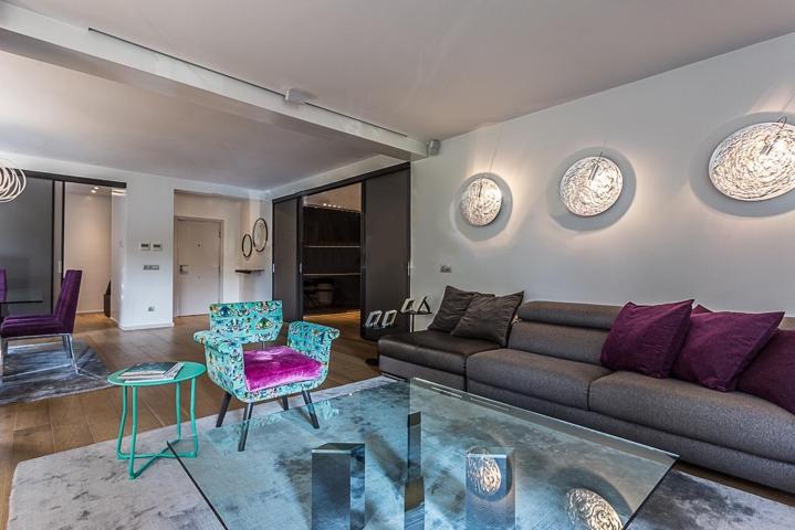 Piso de Lujo en Chamartín: Exclusividad y Confort en el Corazón de Madrid photo 0