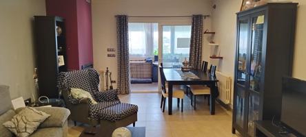 Casa independiente en venta en Sils photo 0