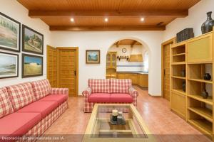 Apartamento y garaje en planta baja para utilizar también como local comercial photo 0