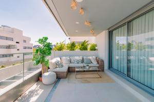 Piso en Valenoso, Boadilla del Monte. Urbanización de alto nivel, 3D, 2B, terraza, garaje, piscina. photo 0