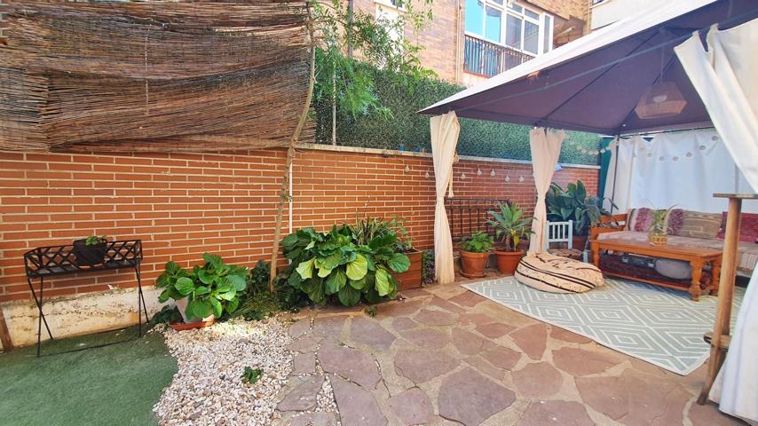 PISO CON GRAN PATIO DE 100m2 photo 0
