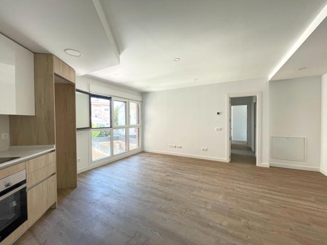 Pisos nuevos de 2 habitaciones y 2 baños + garaje en Galapagar photo 0