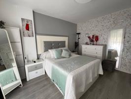 Venta de piso en Almería Capital photo 0