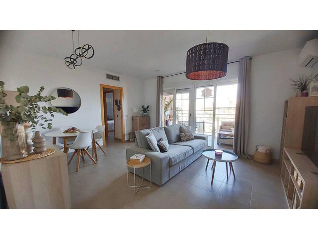 Piso en venta en Aguadulce photo 0