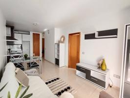 EN LA ENVÍA SE VENDE PISO AMUEBLADO DE UN DORMITORIO photo 0