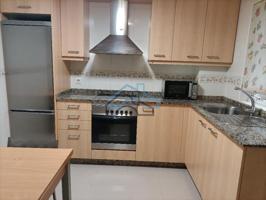 Piso En alquiler en Cambre photo 0