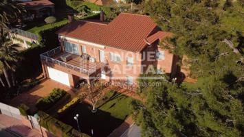 Exclusiva casa con 6 dormitorios en La Móra de Tarragona. photo 0