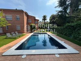 Exclusiva casa con 6 dormitorios en La Móra de Tarragona. photo 0