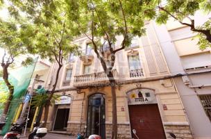 Local comercial de 164 m² en el centro de Tarragona photo 0