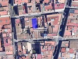 Terreno en venta en FIGUERES de 179 m2 photo 0