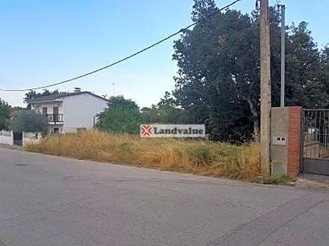 Terreno en venta en SANTA COLOMA DE FARNERS de 800 m2 photo 0