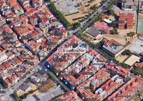 Terreno en venta en MATARÓ de 100 m2 photo 0