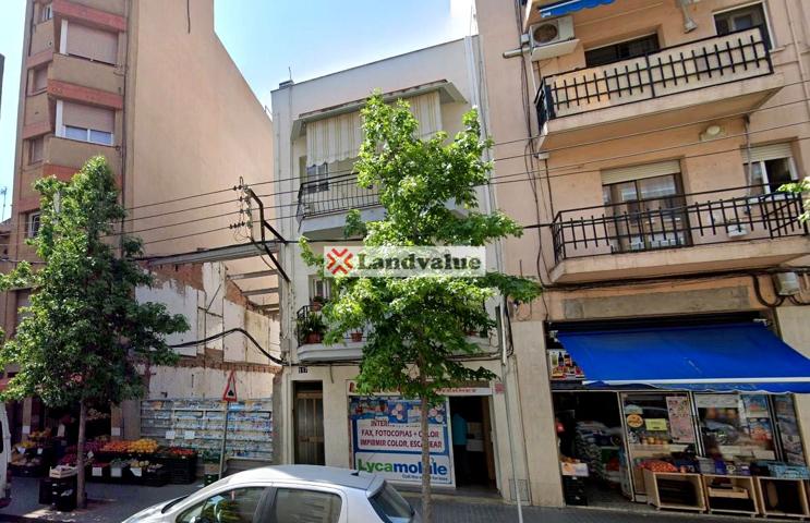 Terreno en venta en MATARÓ de 100 m2 photo 0