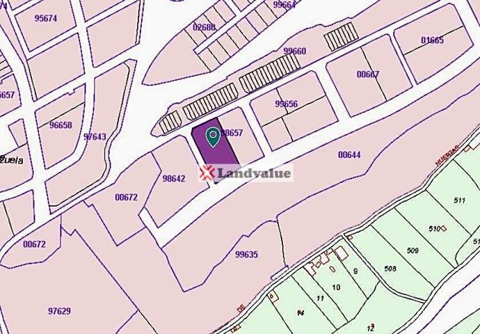 Terreno en venta en Plasencia de 3265 m2 photo 0
