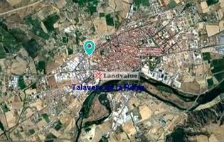 Terreno en venta en Talavera de la Reina de 523 m2 photo 0