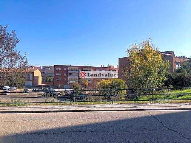 Terreno en venta en Polinyà de 3288 m2 photo 0
