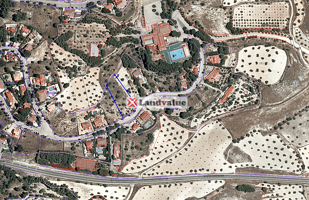 Terreno en venta en CHINCHÓN de 1970 m2 photo 0