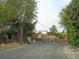 Terreno en venta en CHINCHÓN de 1970 m2 photo 0