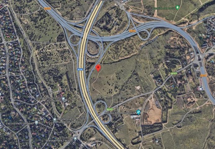 Terreno en venta en Pozuelo de Alarcón de 4208 m2 photo 0