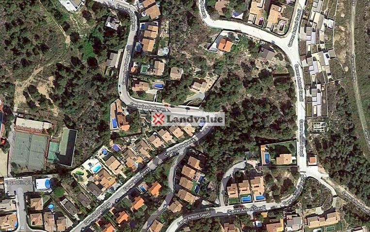 Terreno en venta en RODA DE BERÀ de 5225 m2 photo 0