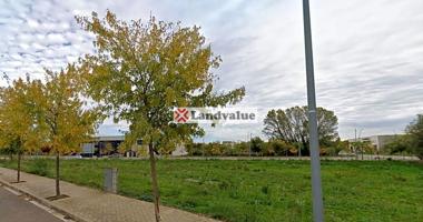 Terreno en venta en Vilablareix de 3884 m2 photo 0