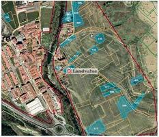 Terreno en venta en Arre de 28969 m2 photo 0