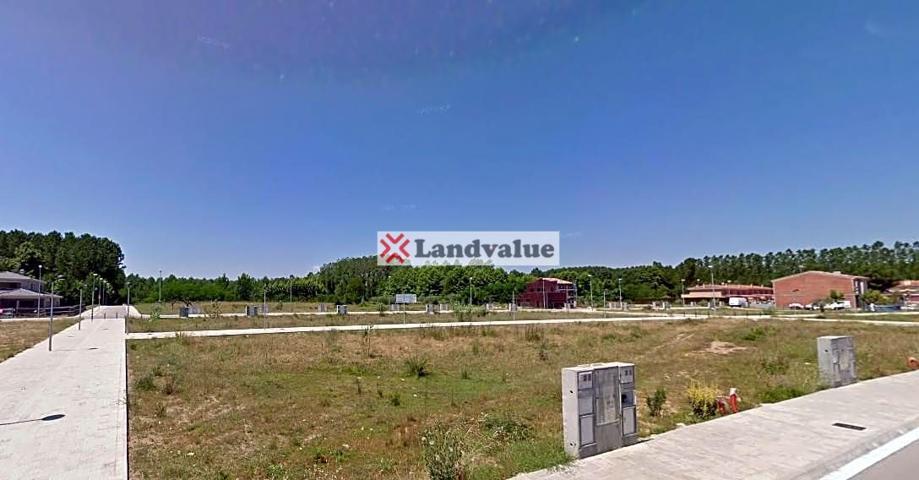 Terreno en venta en RIUDARENES de 611 m2 photo 0