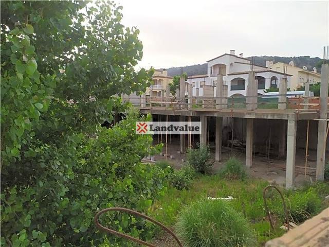 Terreno en venta en CASTELL-PLATJA D&#x27;ARO de 2653 m2 photo 0