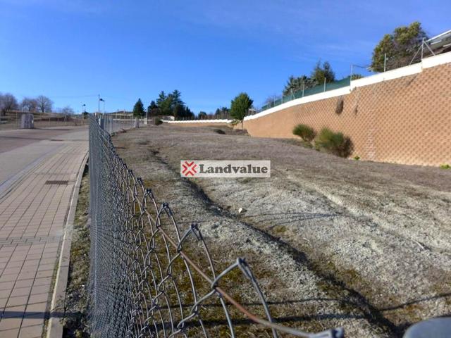 Terreno en venta en Valladolid de 1880 m2 photo 0