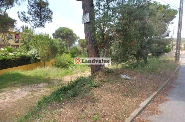 Terreno en venta en Urbanización Tordera Parc de 647 m2 photo 0