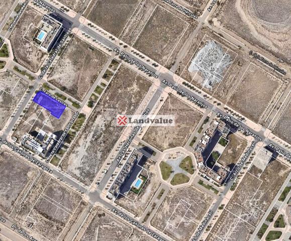 Terreno en venta en Zaragoza de 979 m2 photo 0