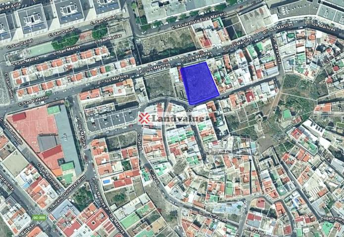 Terreno en venta en Tamaraceite de 950 m2 photo 0