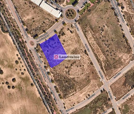 Terreno en venta en Arroyomolinos de 5433 m2 photo 0