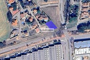 Terreno en venta en LLINARS DEL VALLÈS de 584 m2 photo 0