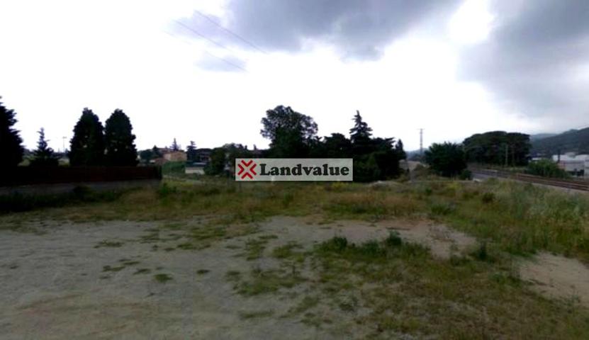 Terreno en venta en LLINARS DEL VALLÈS de 584 m2 photo 0