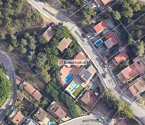 Terreno en venta en Abrera de 470 m2 photo 0