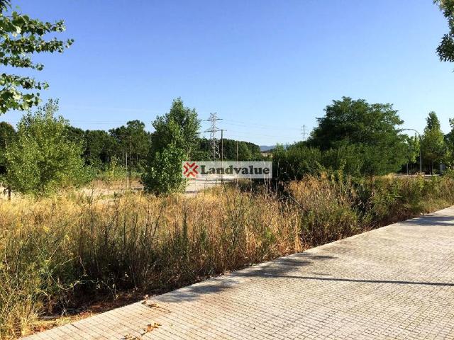 Terreno en venta en La Roca del Vallès de 2587 m2 photo 0