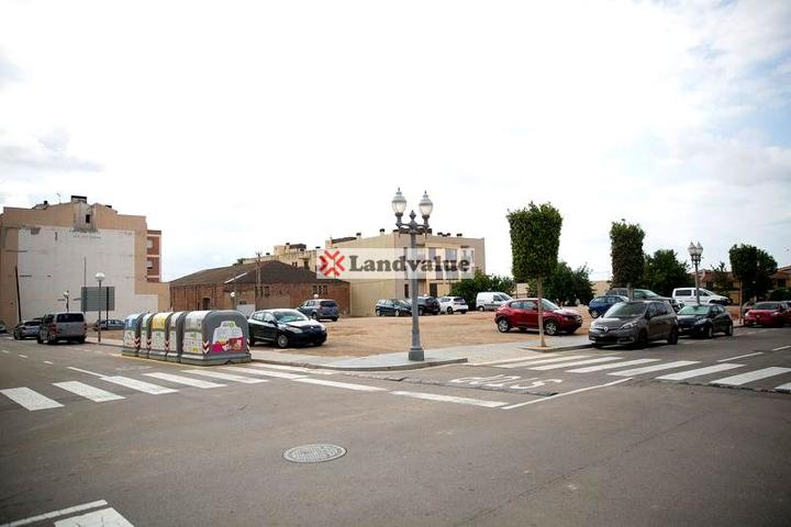 Terreno en venta en La Pobla de Mafumet de 1106 m2 photo 0