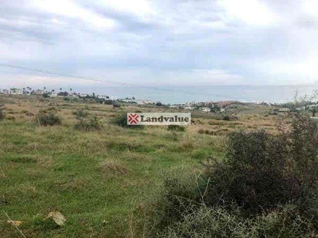 Terreno en venta en ESTEPONA de 3594 m2 photo 0