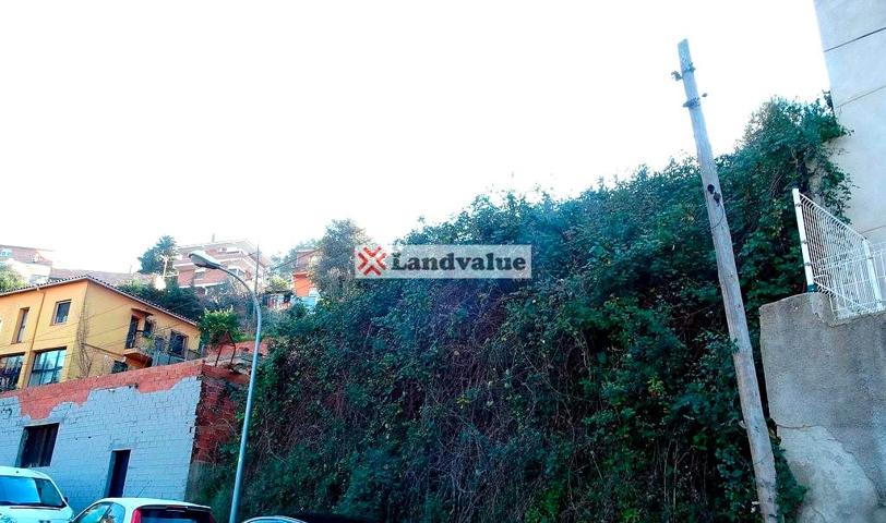 Terreno en venta en Torrelles de Llobregat de 825 m2 photo 0