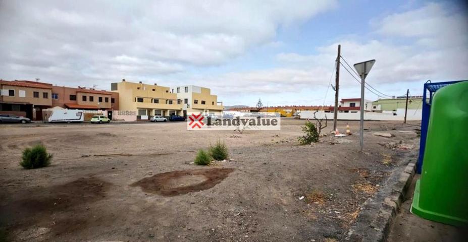 Terreno en venta en Puerto del Rosario de 1065 m2 photo 0