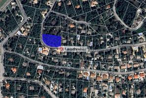 Terreno en venta en Cadalso de los Vidrios de 1660 m2 photo 0