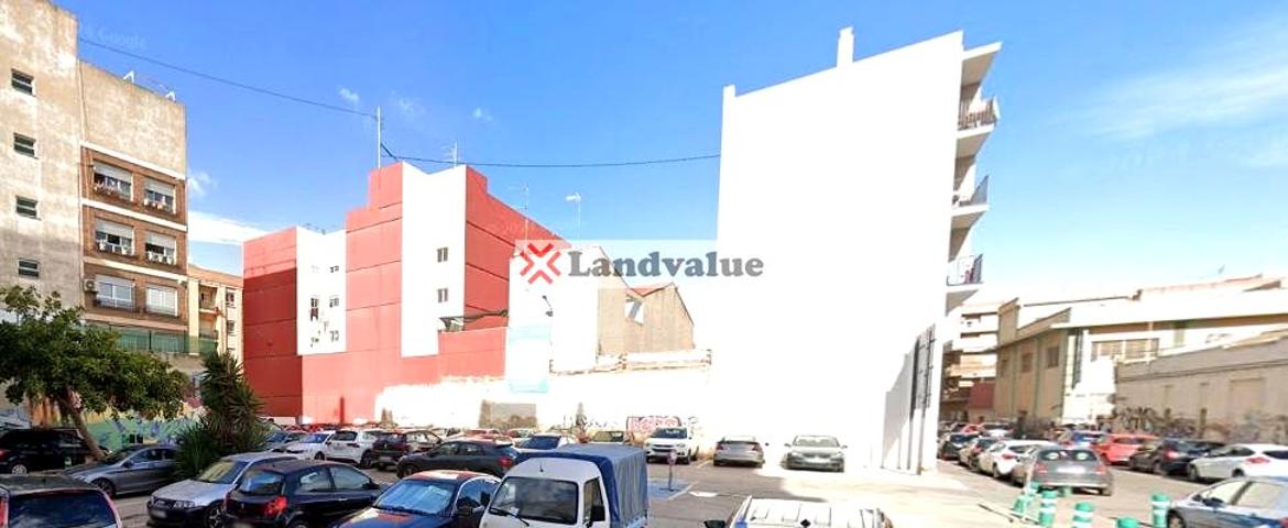 Terreno en venta en BENETÚSSER de 970 m2 photo 0